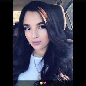 Meet your Posher, Lorena